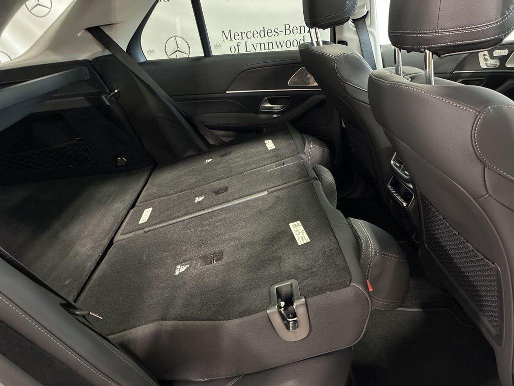 new 2026 Mercedes-Benz GLE 450 car, priced at $84,025