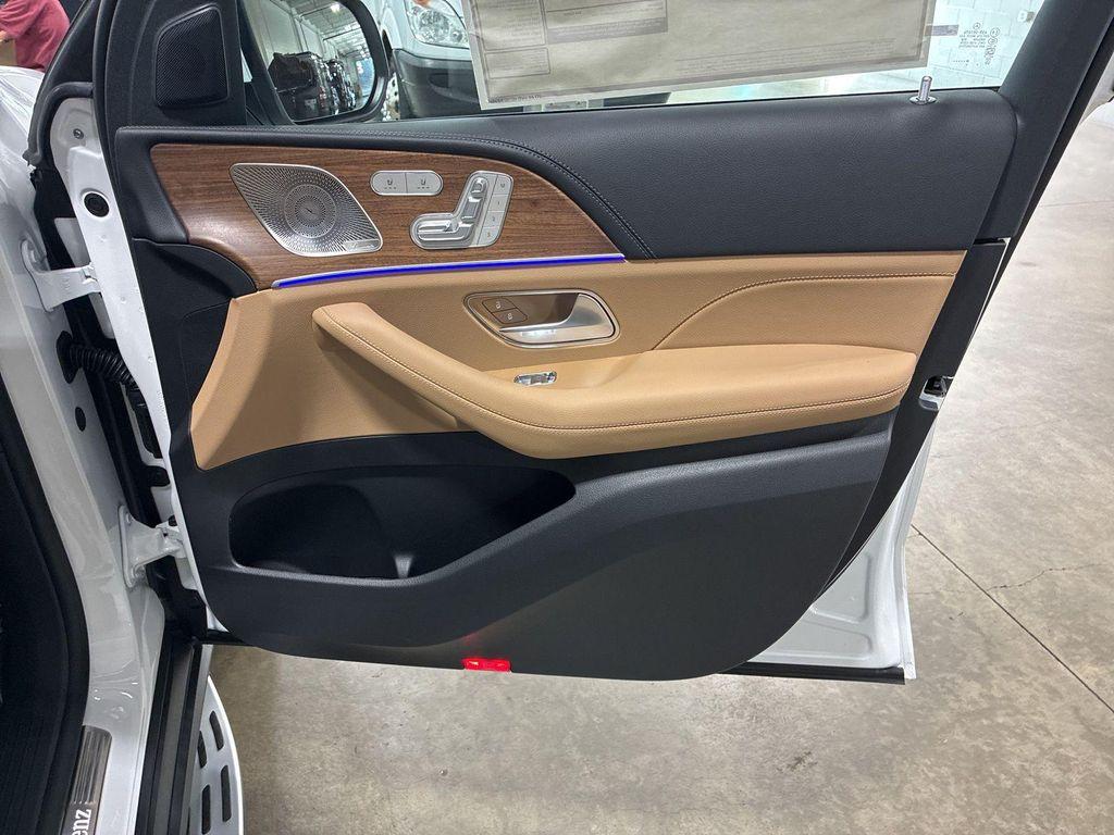 new 2026 Mercedes-Benz GLE 450 car, priced at $91,970