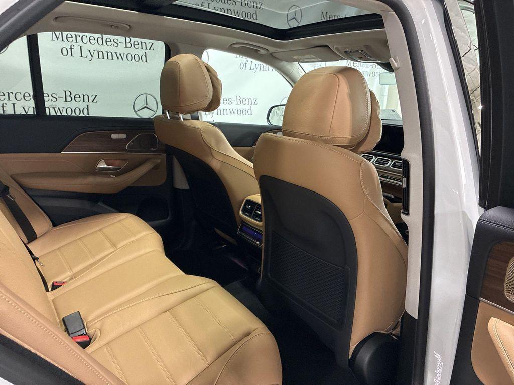 new 2026 Mercedes-Benz GLE 450 car, priced at $91,970