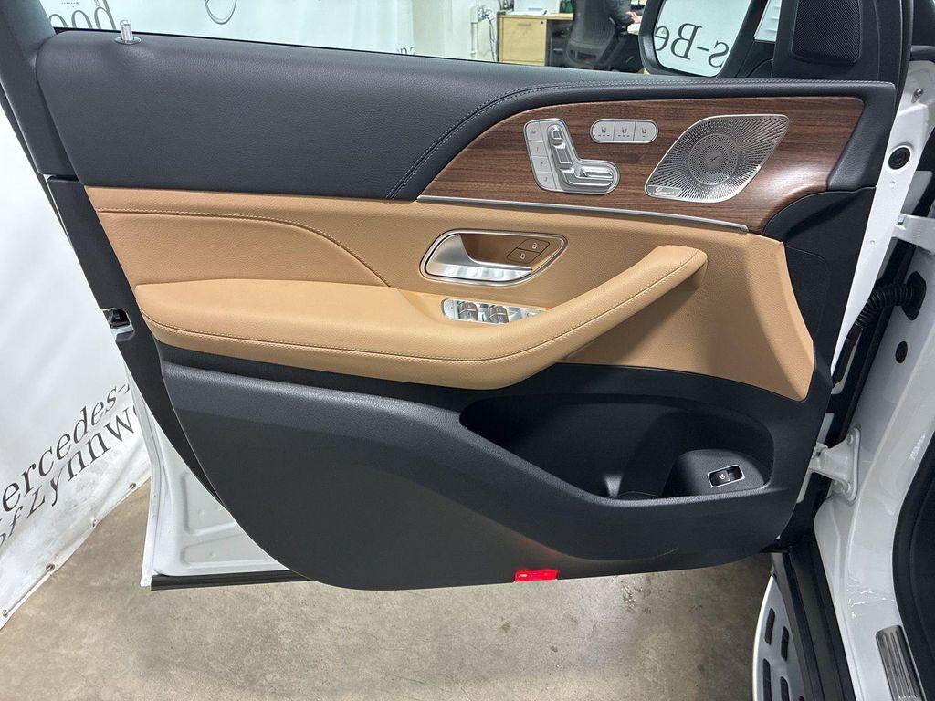 new 2026 Mercedes-Benz GLE 450 car, priced at $91,970