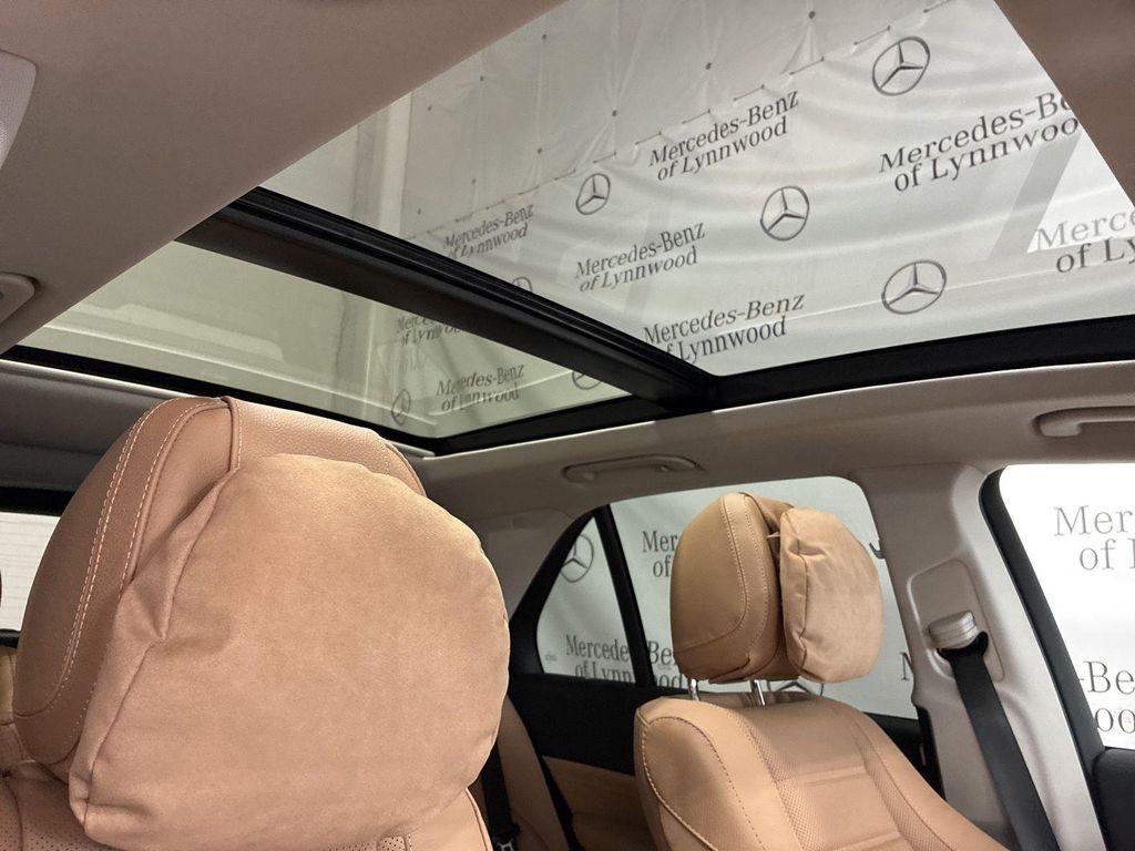 new 2026 Mercedes-Benz GLE 450 car, priced at $91,970