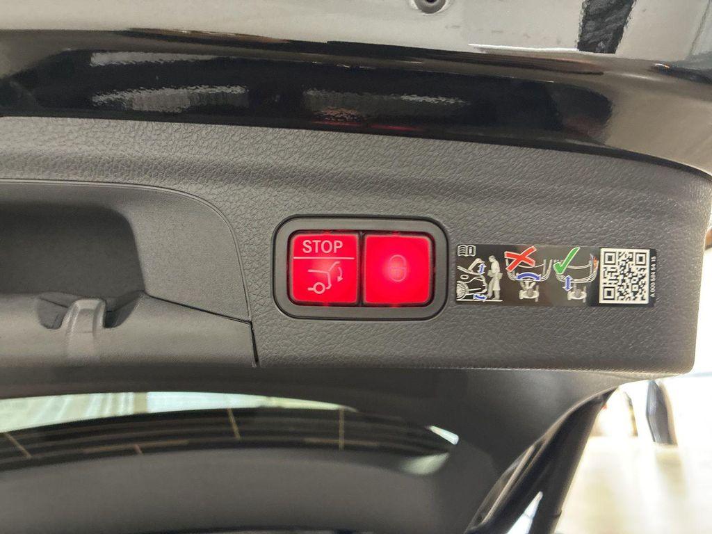 new 2026 Mercedes-Benz AMG GLE 53 car, priced at $101,615