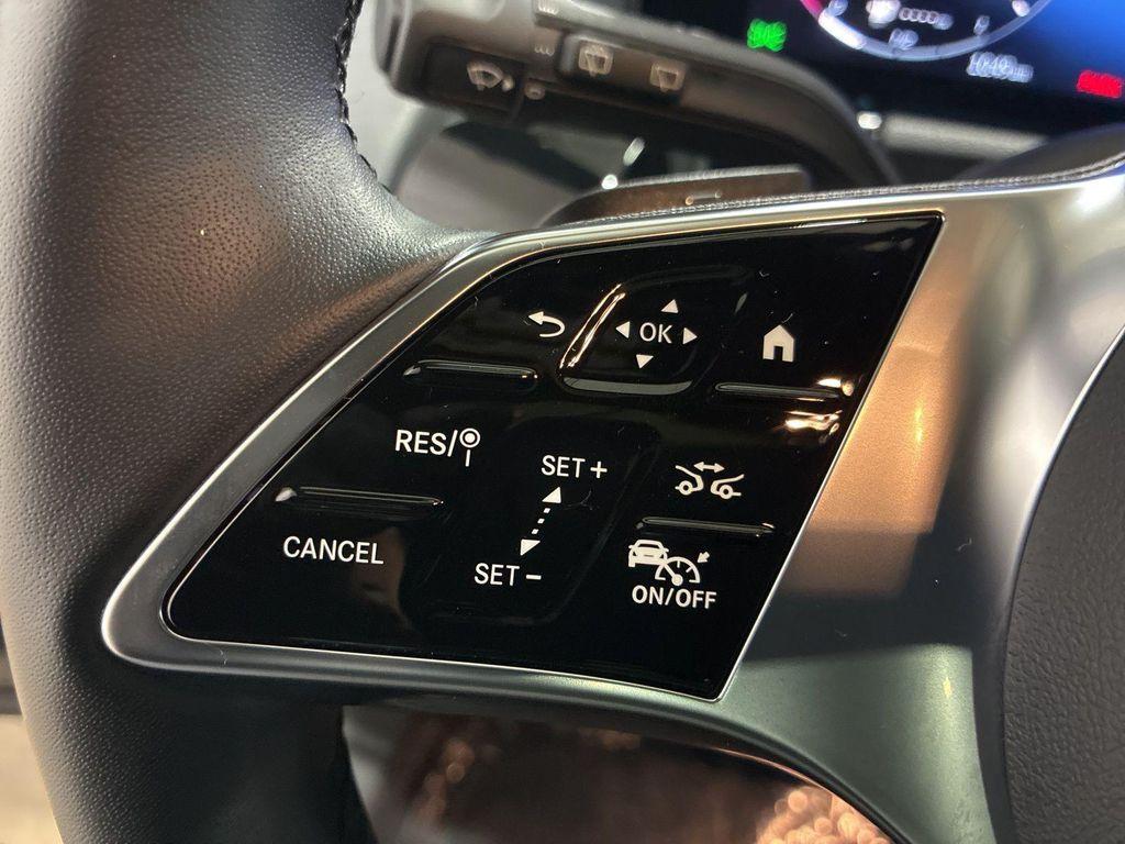 used 2025 Mercedes-Benz GLA 250 car, priced at $40,995