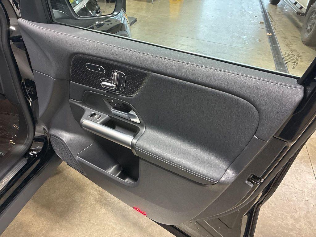 used 2025 Mercedes-Benz GLA 250 car, priced at $40,995