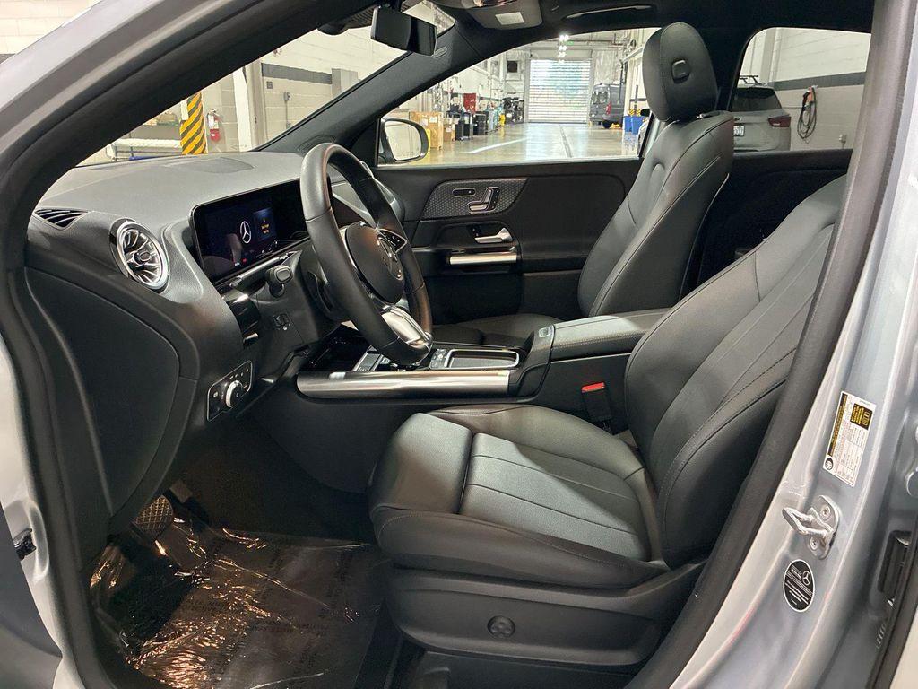 used 2025 Mercedes-Benz GLA 250 car, priced at $41,995