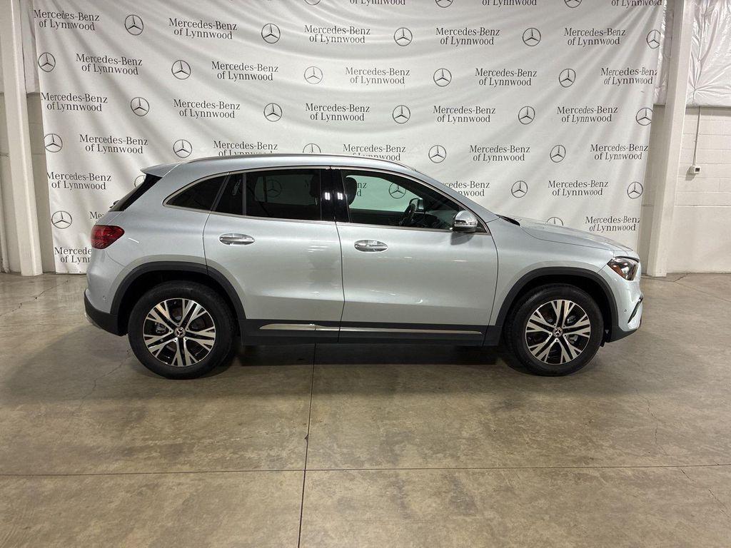 used 2025 Mercedes-Benz GLA 250 car, priced at $41,995