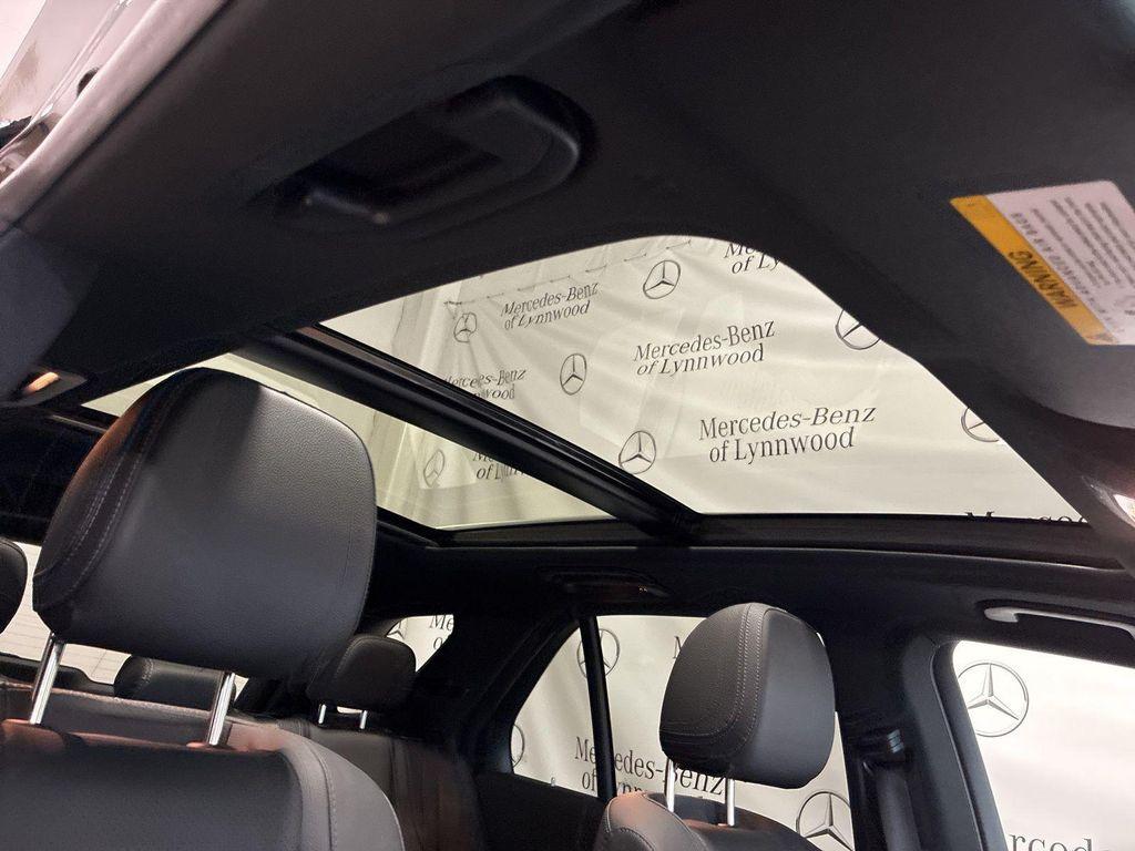 new 2025 Mercedes-Benz GLE 450e car, priced at $76,890