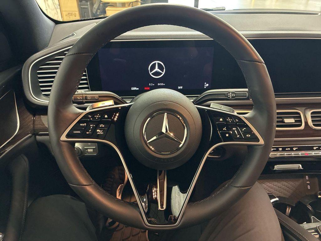 new 2025 Mercedes-Benz GLE 450e car, priced at $76,890