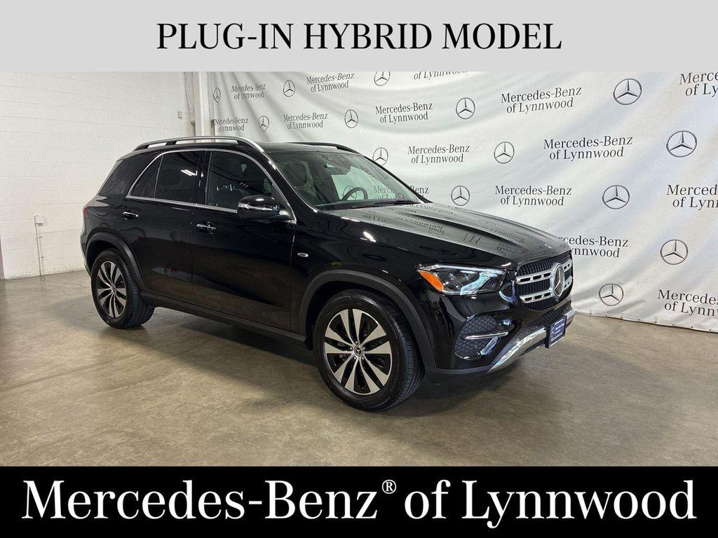 new 2025 Mercedes-Benz GLE 450e car, priced at $76,890