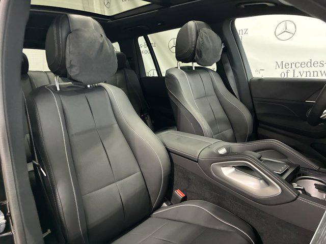 new 2025 Mercedes-Benz GLS 580 car, priced at $122,910