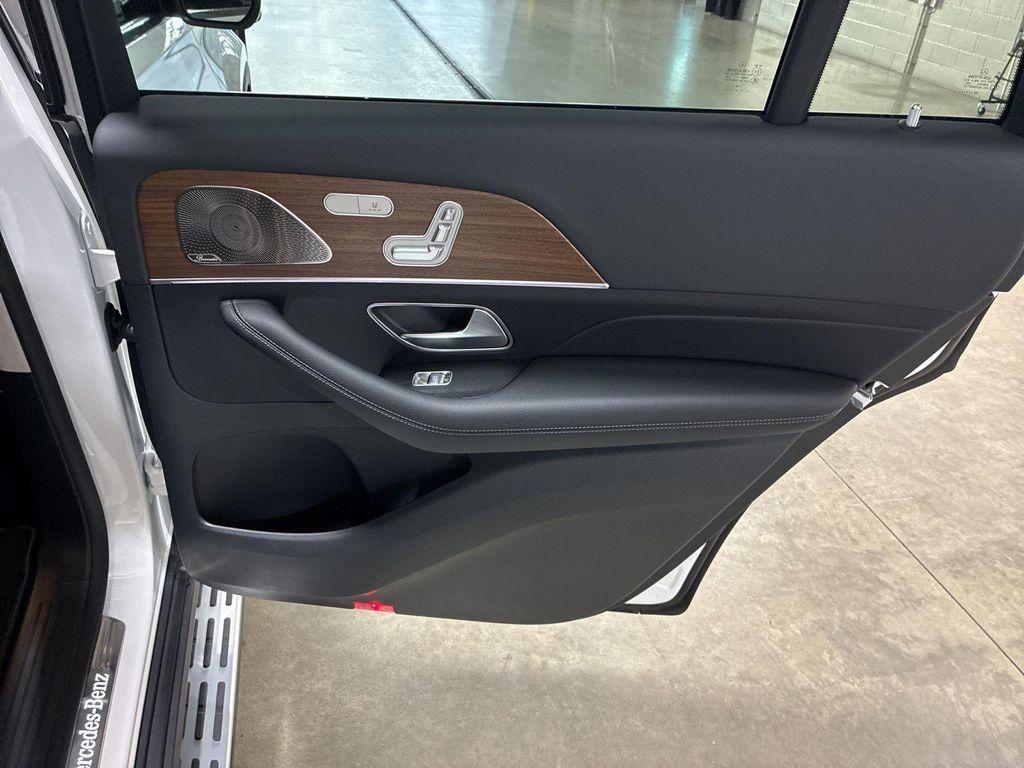 new 2026 Mercedes-Benz GLS 450 car, priced at $97,450