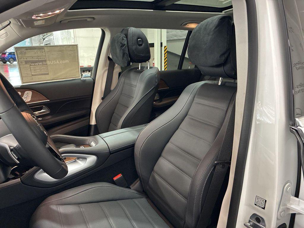 new 2026 Mercedes-Benz GLS 450 car, priced at $97,450