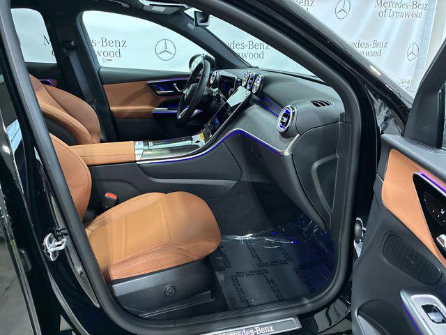 new 2025 Mercedes-Benz GLC 300 car, priced at $61,635