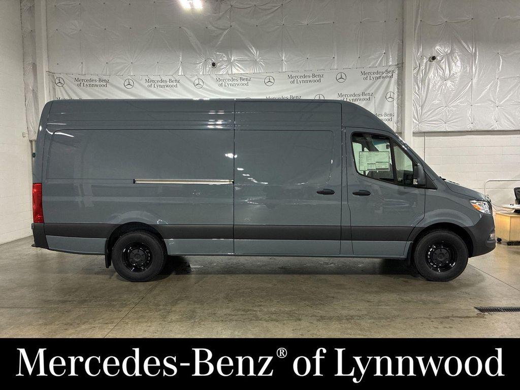new 2025 Mercedes-Benz Sprinter 2500 car, priced at $67,282