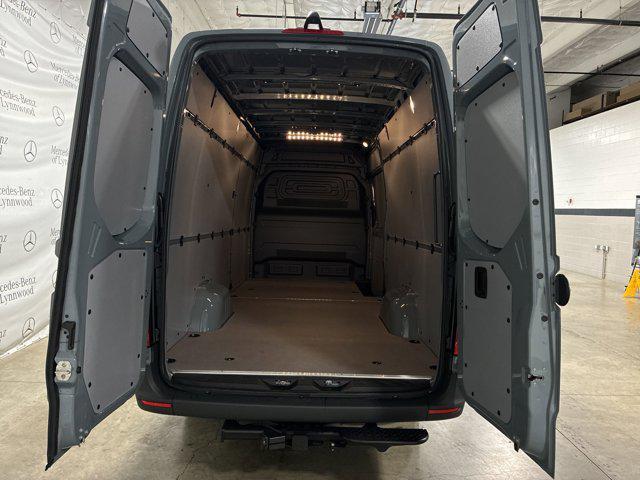 new 2025 Mercedes-Benz Sprinter 2500 car, priced at $67,282