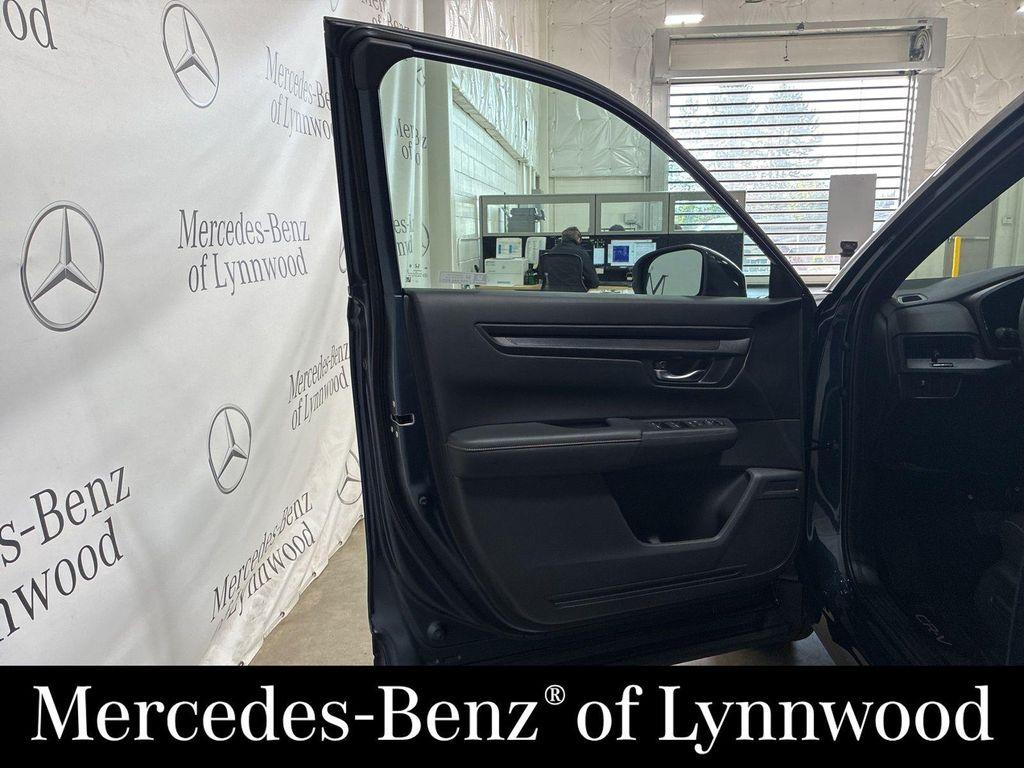 used 2024 Honda CR-V Hybrid car, priced at $32,995