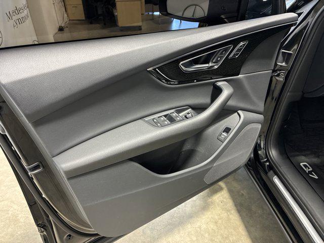 used 2022 Audi Q7 car, priced at $34,499