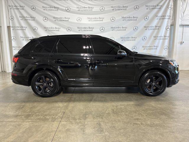 used 2022 Audi Q7 car, priced at $34,499