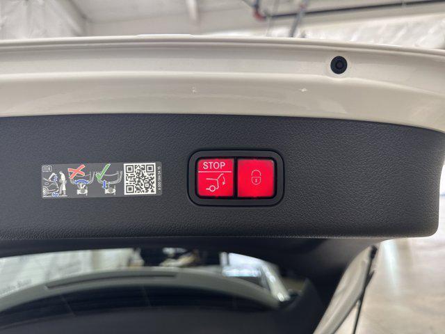 new 2025 Mercedes-Benz GLC 350e car, priced at $70,030