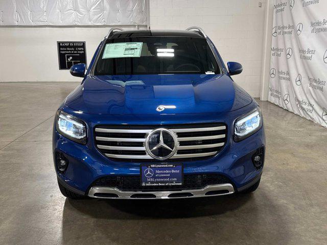 new 2024 Mercedes-Benz GLB 250 car, priced at $52,075