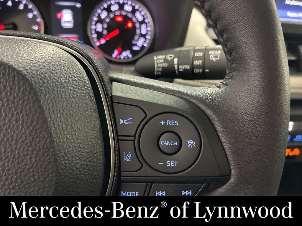 used 2021 Toyota RAV4 car, priced at $25,995