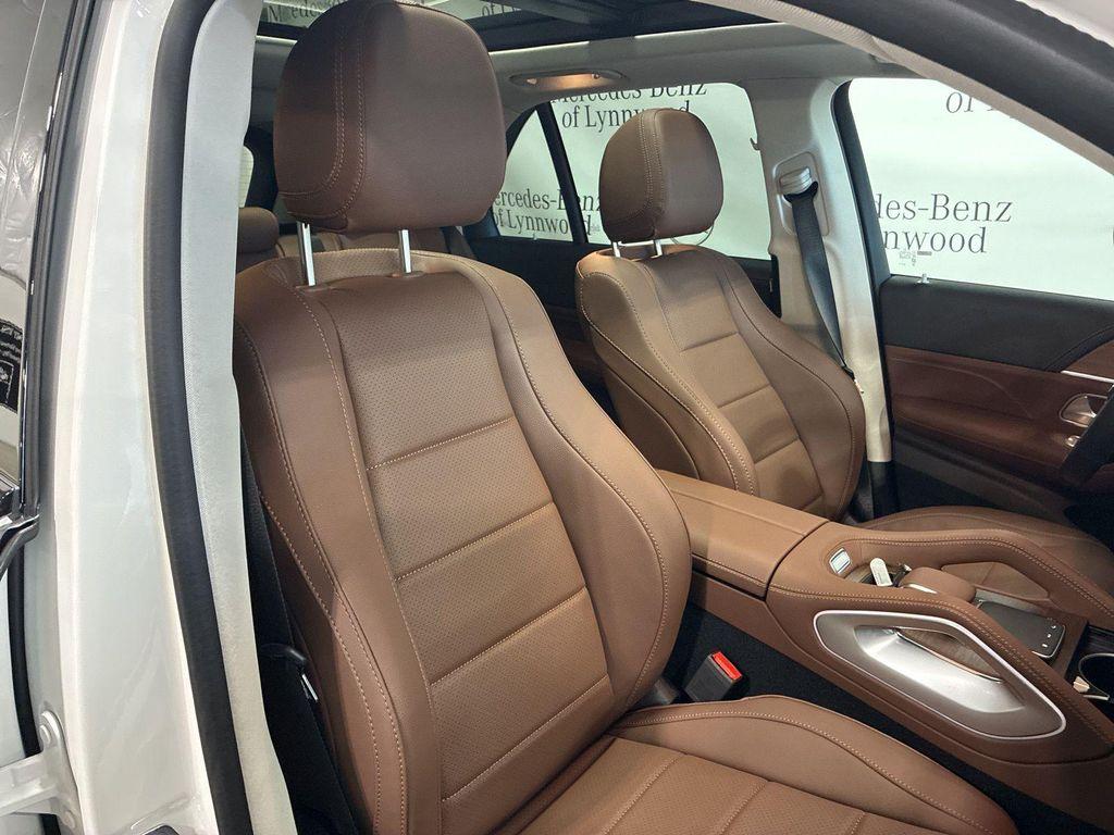 new 2026 Mercedes-Benz GLE 450 car, priced at $83,375