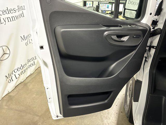 new 2025 Mercedes-Benz Sprinter 2500 car, priced at $53,193
