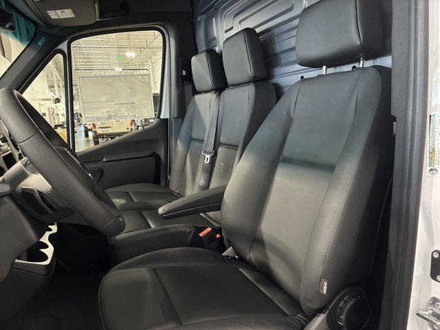 new 2025 Mercedes-Benz Sprinter 2500 car, priced at $68,806