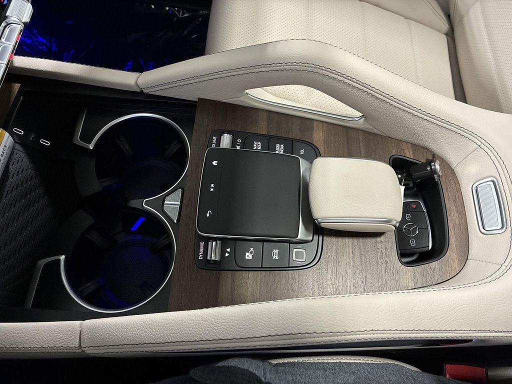new 2025 Mercedes-Benz GLE 350 car, priced at $71,840