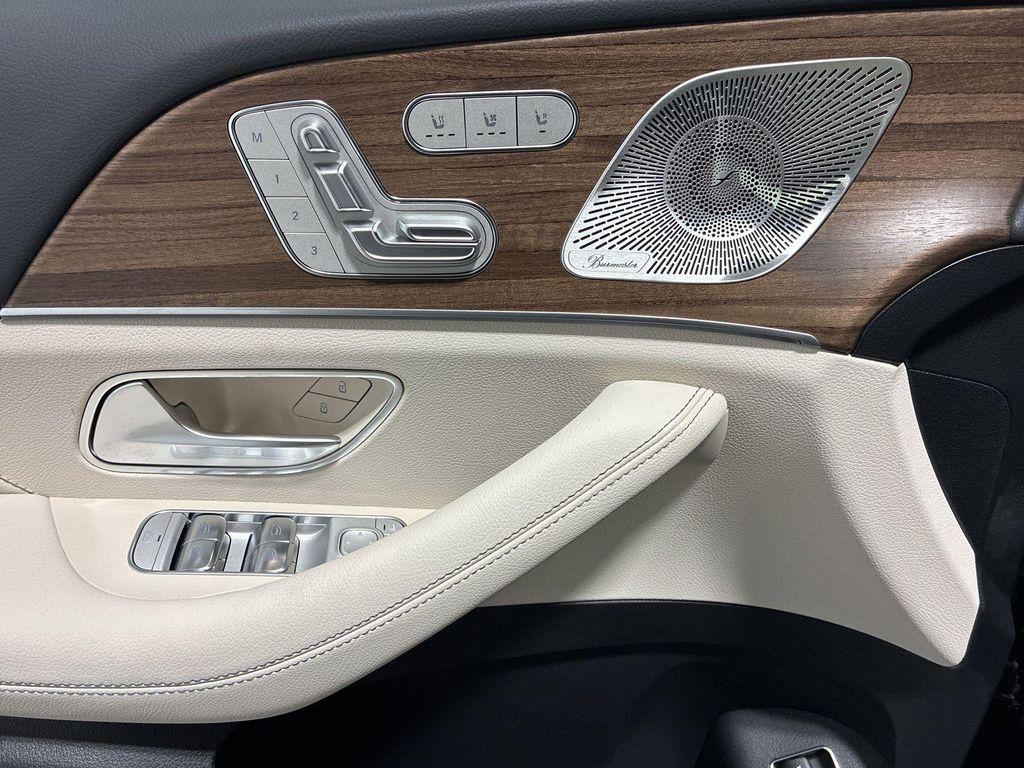 new 2025 Mercedes-Benz GLE 350 car, priced at $71,840