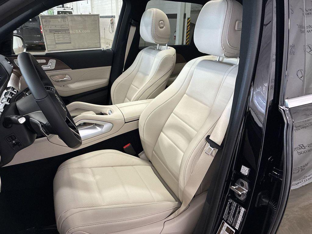 new 2025 Mercedes-Benz GLE 350 car, priced at $71,840