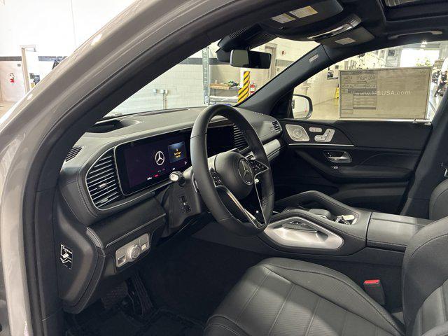 new 2025 Mercedes-Benz GLE 450e car, priced at $89,310