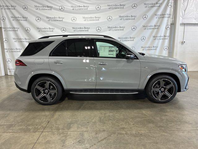 new 2025 Mercedes-Benz GLE 450e car, priced at $89,310