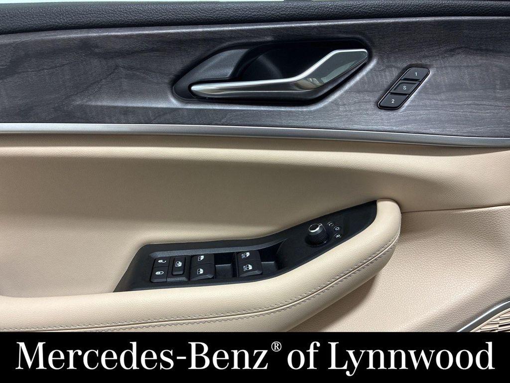 used 2025 Jeep Grand Cherokee L car, priced at $39,995