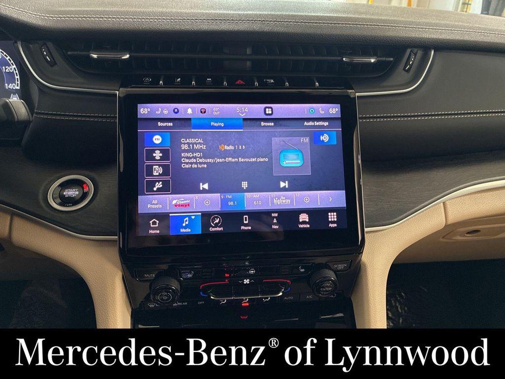 used 2025 Jeep Grand Cherokee L car, priced at $39,995