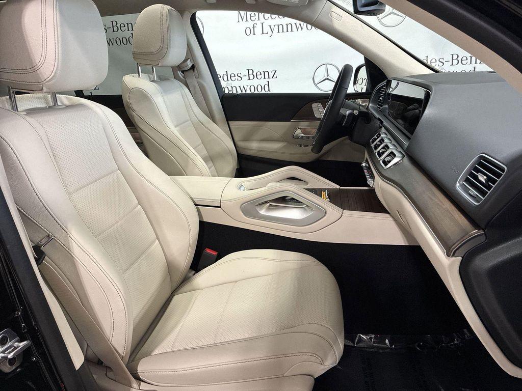 new 2025 Mercedes-Benz GLE 350 car, priced at $70,965