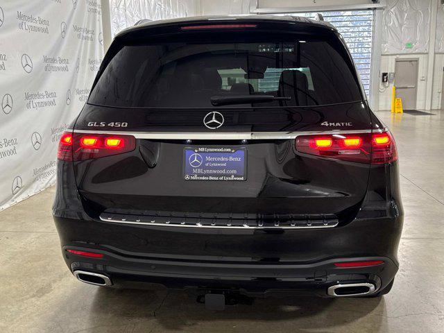 new 2025 Mercedes-Benz GLS 450 car, priced at $101,310