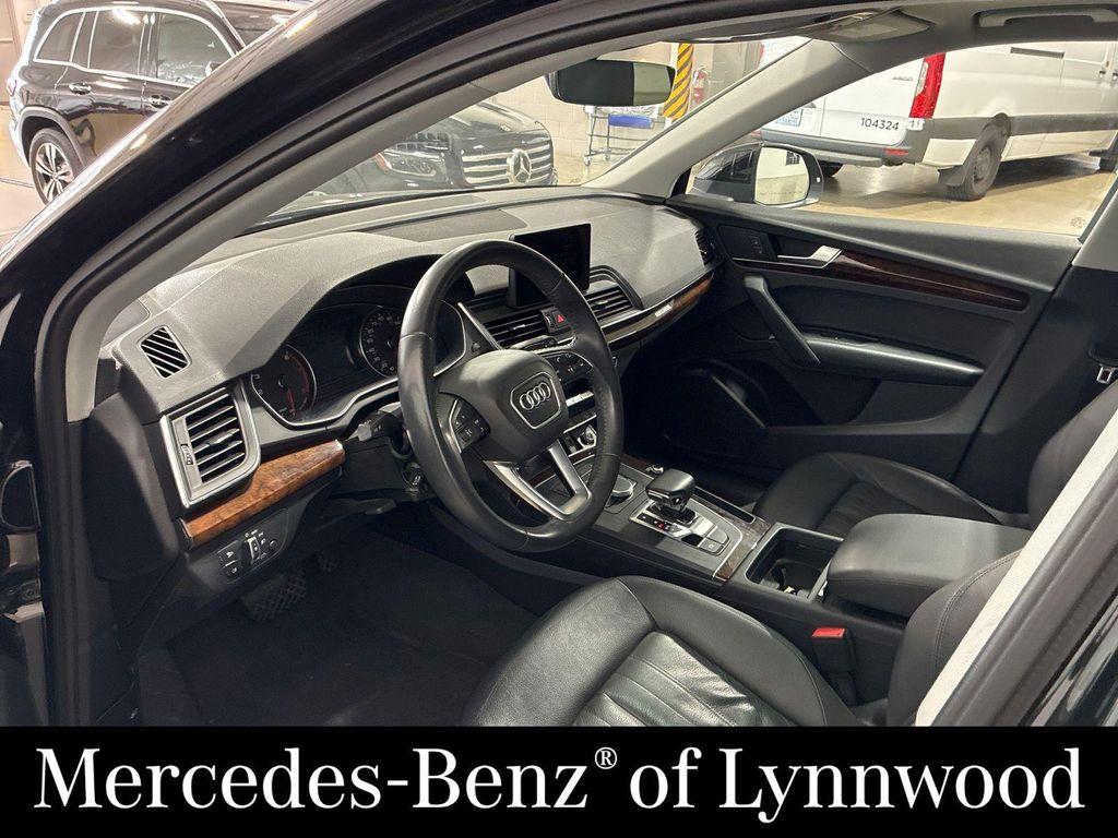 used 2020 Audi Q5 car, priced at $24,495