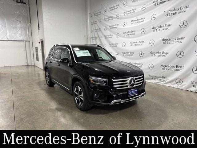 new 2025 Mercedes-Benz GLB 250 car, priced at $50,170