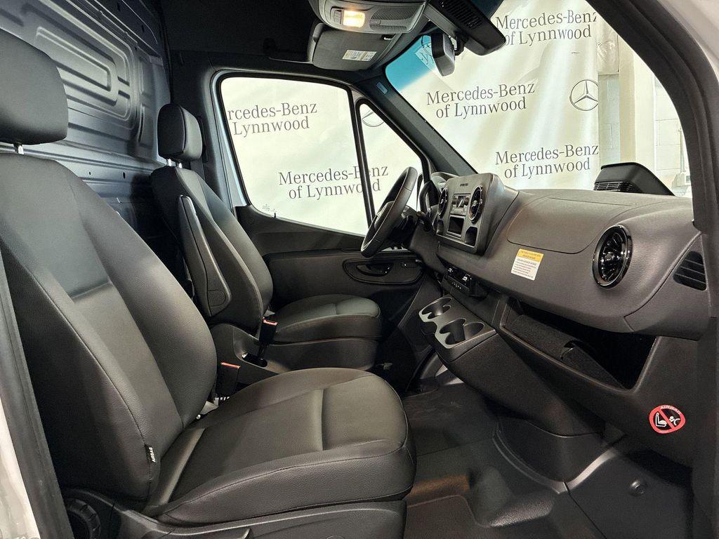 new 2025 Mercedes-Benz Sprinter 2500 car, priced at $63,033