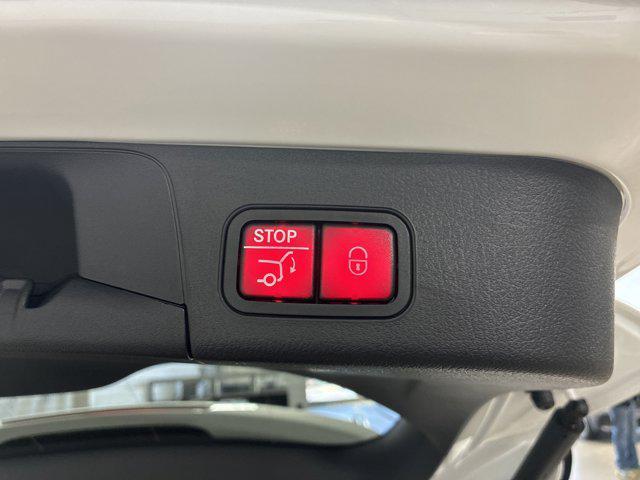 new 2025 Mercedes-Benz EQB 300 car, priced at $63,675