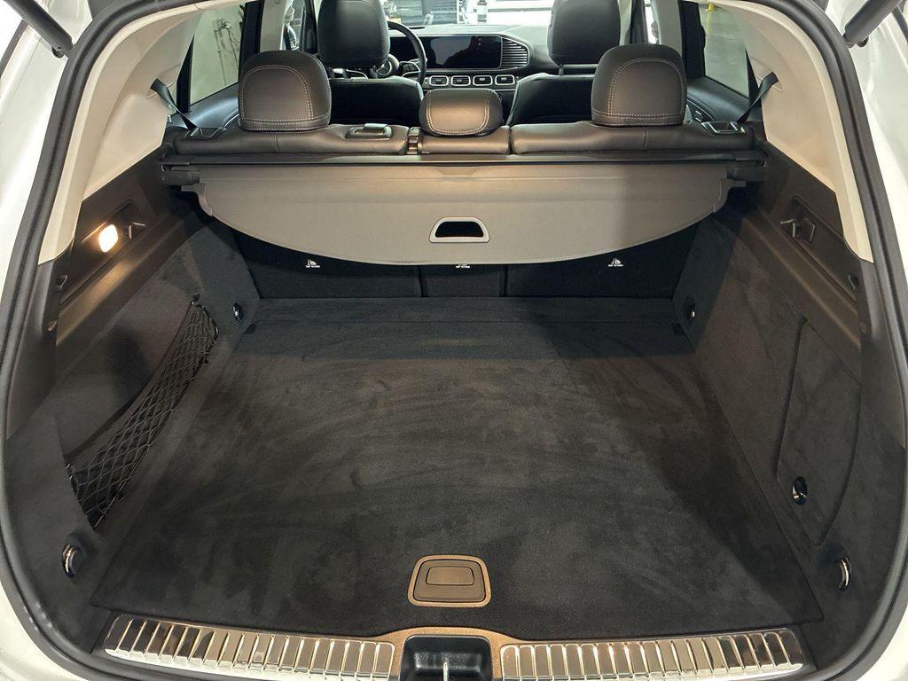 new 2026 Mercedes-Benz GLE 450 car, priced at $83,875