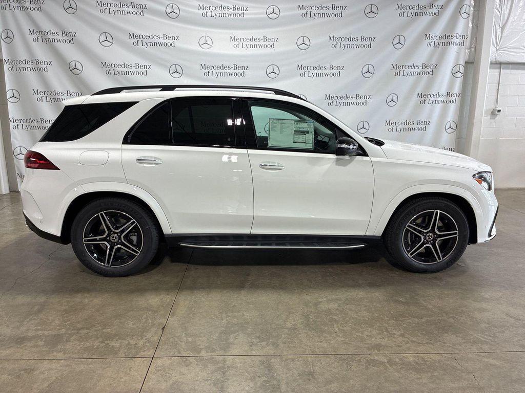 new 2026 Mercedes-Benz GLE 450 car, priced at $83,875