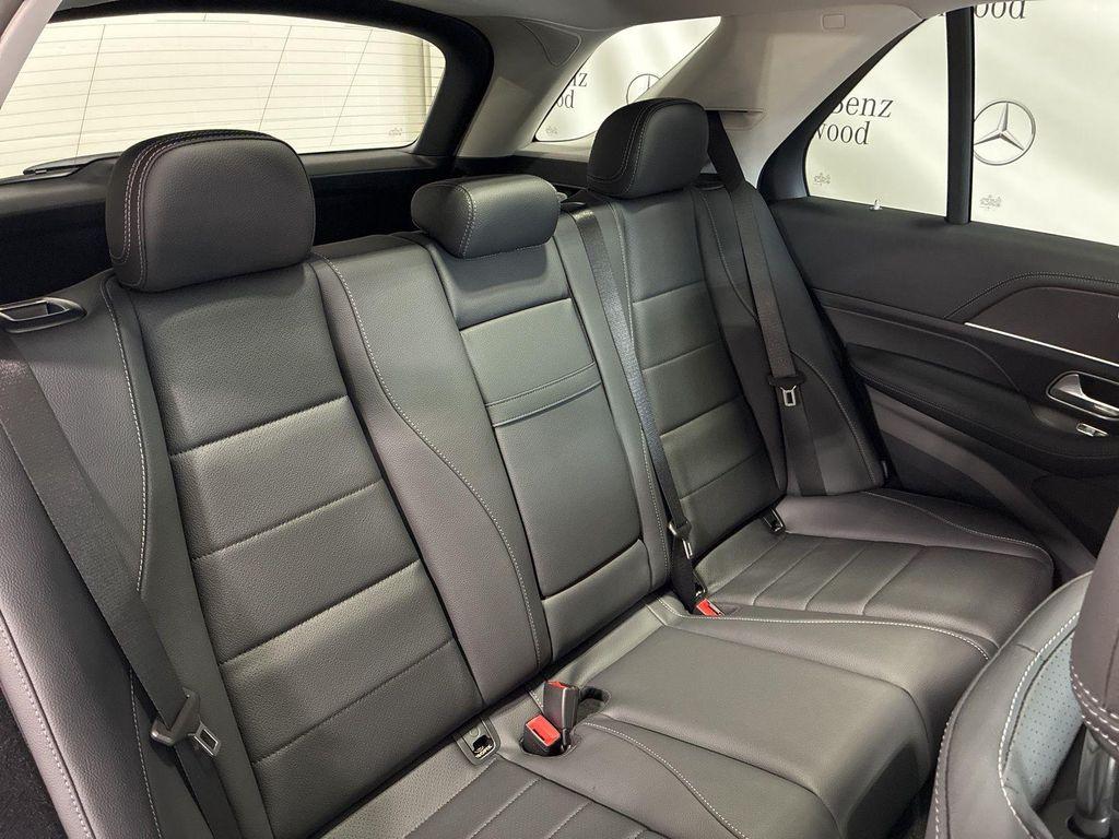 new 2026 Mercedes-Benz GLE 450 car, priced at $83,875