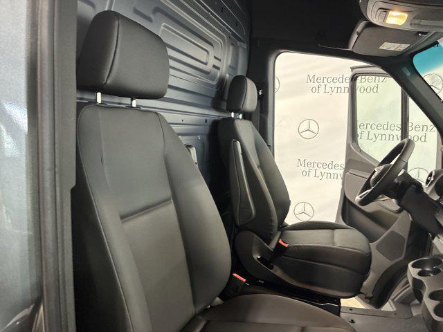 new 2025 Mercedes-Benz Sprinter 2500 car, priced at $64,246