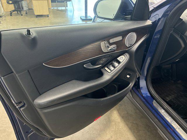 used 2019 Mercedes-Benz GLC 300 car, priced at $26,495