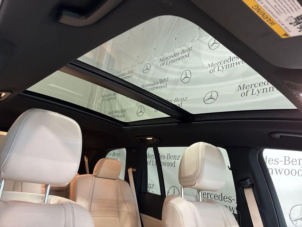 new 2025 Mercedes-Benz GLS 450 car, priced at $91,775