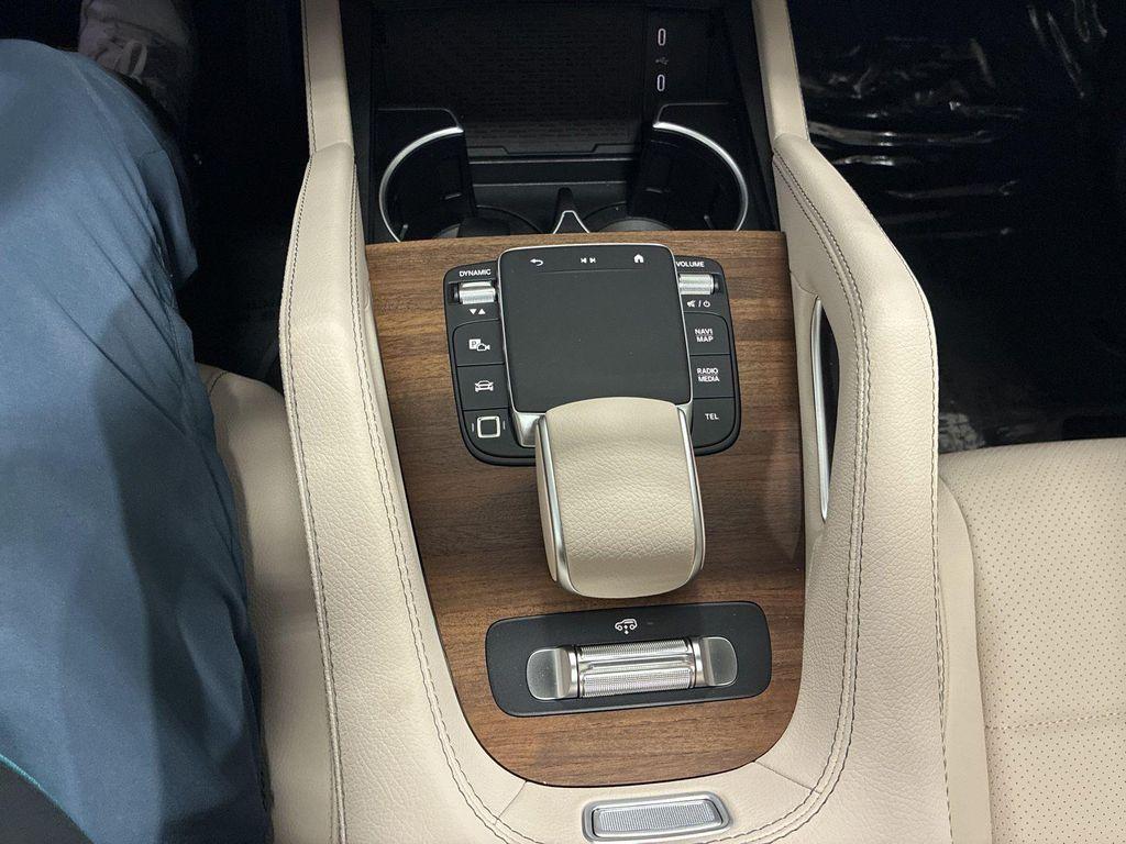 new 2025 Mercedes-Benz GLS 450 car, priced at $91,775