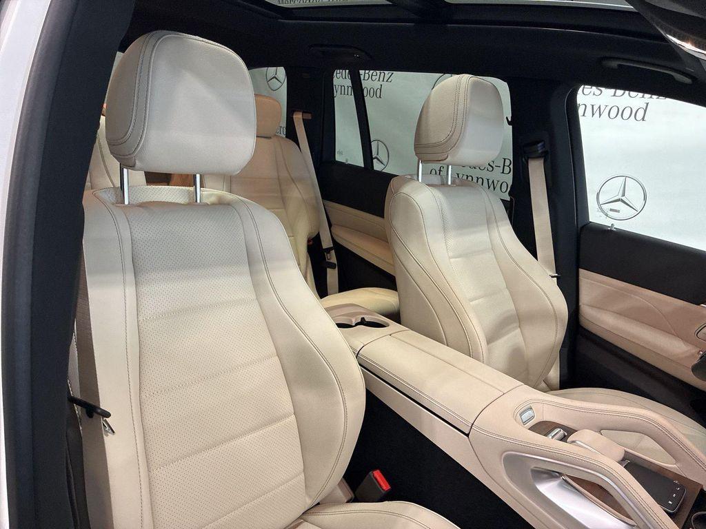 new 2025 Mercedes-Benz GLS 450 car, priced at $91,775