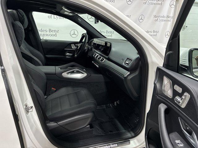 new 2025 Mercedes-Benz GLS 450 car, priced at $96,845